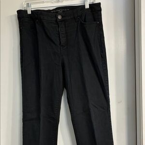 Women's Black So Lifting Slim Leg Jeans